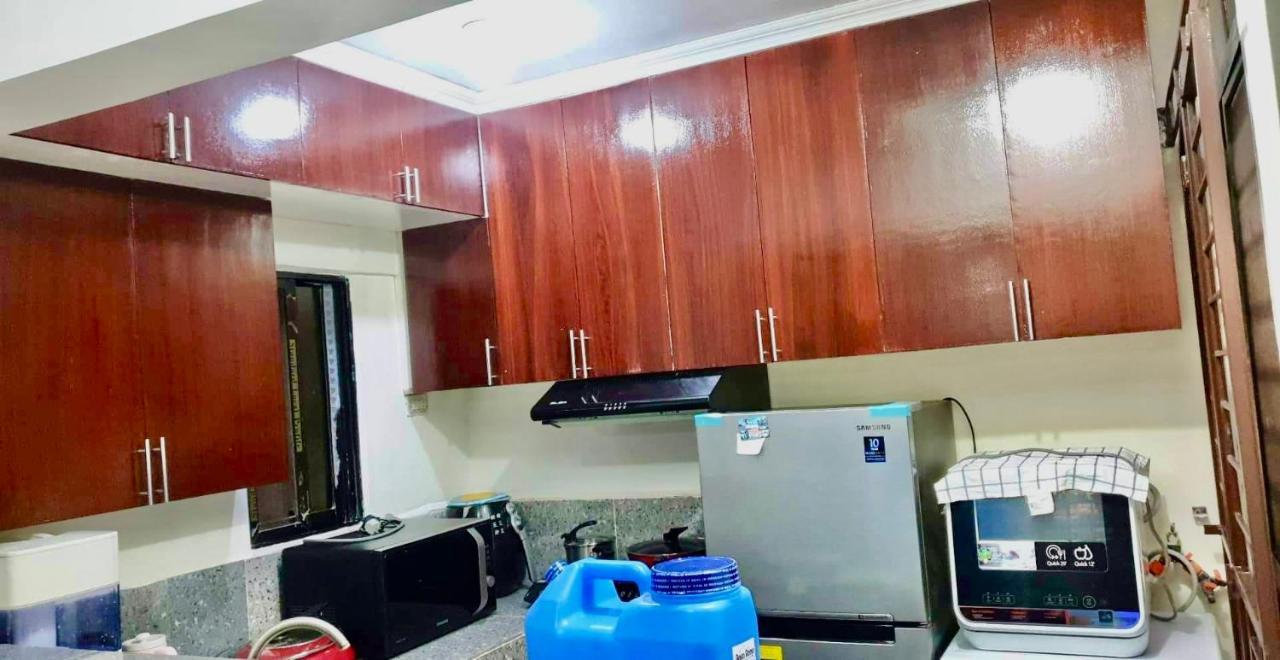 Buder Townhouse Lias Marilao Bulacan Philippines المظهر الخارجي الصورة