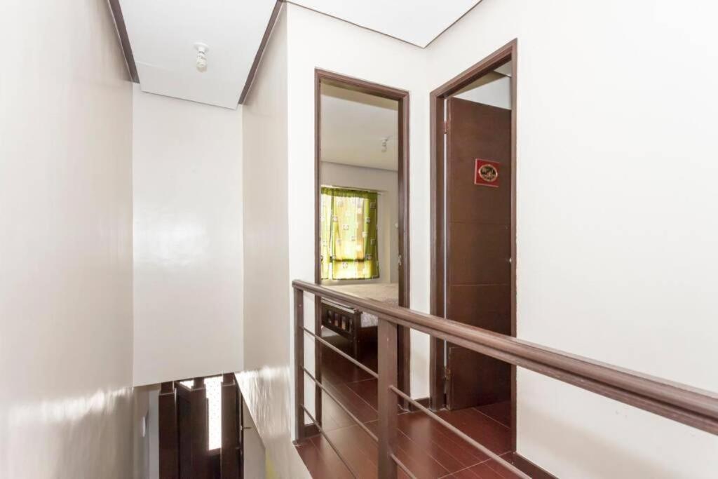 Buder Townhouse Lias Marilao Bulacan Philippines المظهر الخارجي الصورة